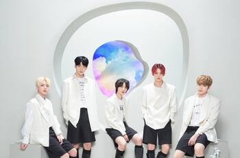 TXT se presentará en 'The Late Show With Stephen Colbert' y se preparan para concierto online