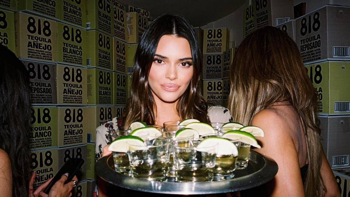 Kendall Jenner construirá casas con residuos de la producción de su tequila