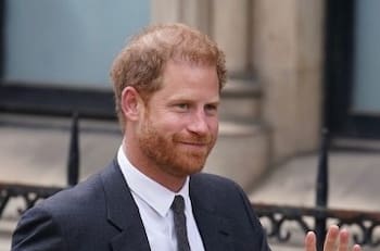 Es oficial: Príncipe Harry asistirá a coronación, pero sin Meghan Markle, Archie ni Lilibet