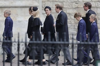 Ellos son los nietos desconocidos de la reina Camila