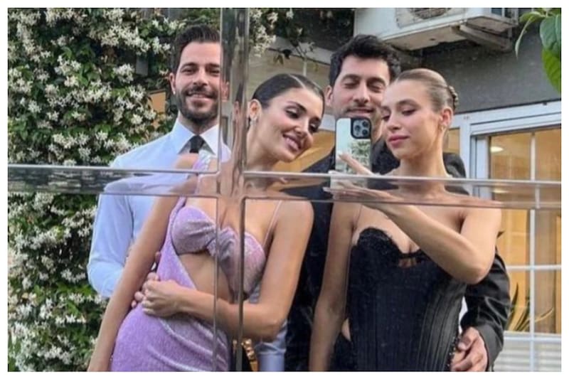 La foto familiar. Las hermanas Ercel junto a Hakan y el cuñado de Hance. La imagen generó una positiva reacción de los seguidores.