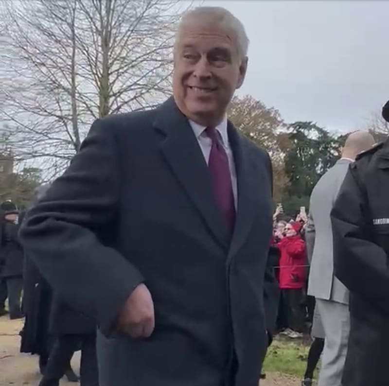 El hermano del rey Carlos III sorprendió con una inusual recomendación para el frío. - Créditos: Captura de pantalla