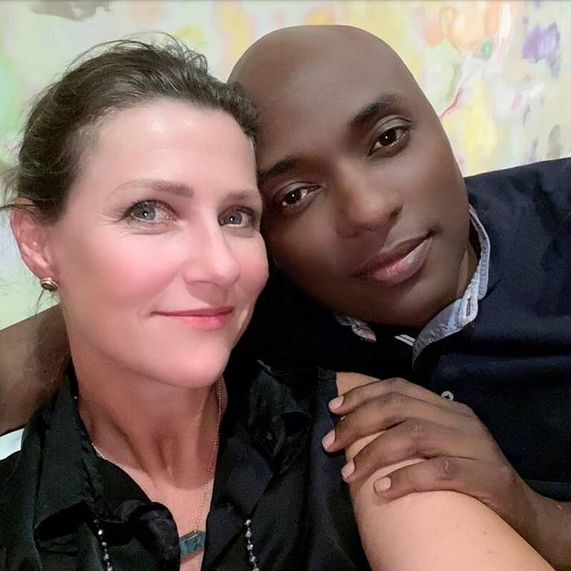 Marta Luisa y su prometido, el chamán Durek Verrett. - Créditos: Instagram