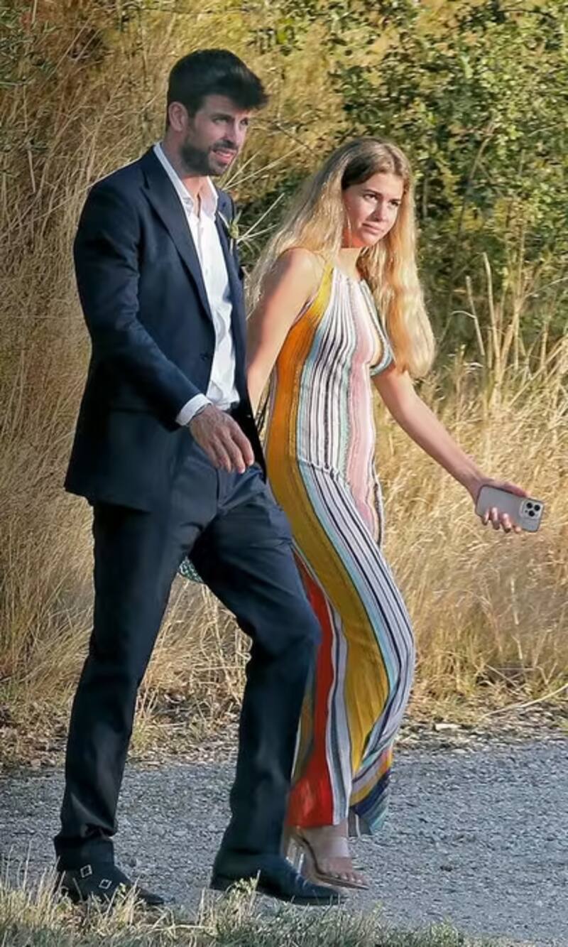 La técnica de Gerard Piqué para no ser atrapado engañando a Shakira Piqué veía a escondidas a Clara Chía Martí - Créditos: Twitter