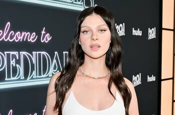 Nicola Peltz brilló en la premier de su nuevo proyecto profesional al lado de Brooklyn Beckham