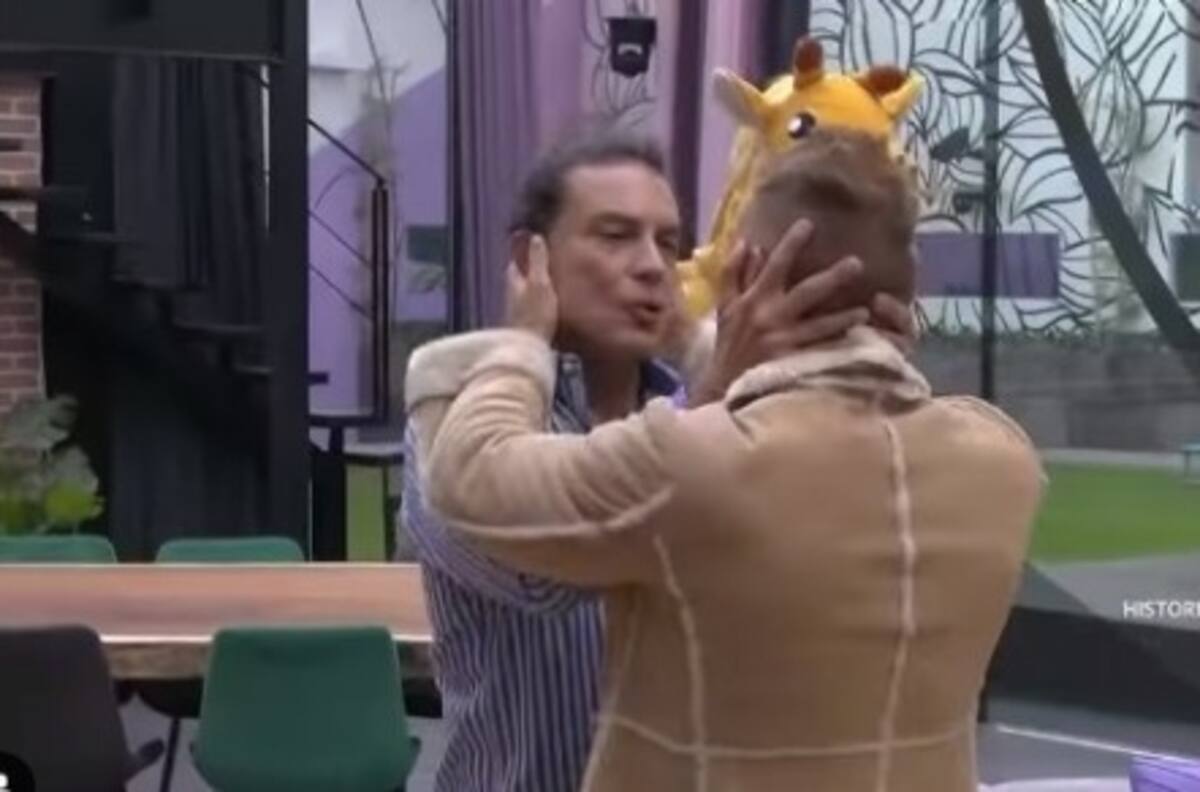 Osvaldo Ríos explica qué lo motivó a besar a Salvador Zerboni