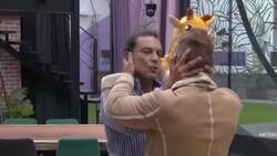 Osvaldo Ríos explica qué lo motivó a besar a Salvador Zerboni