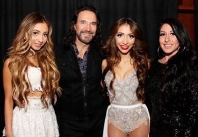 La herencia de Marco Antonio Solís Marco Antonio con sus tres hijas - Créditos: Instagram