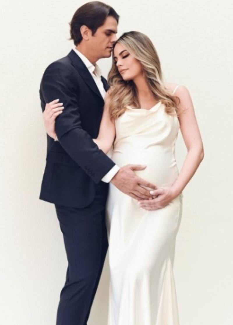 Esposo de Ximena Navarrete, bloquea a la modelo en redes - Créditos: Instagram