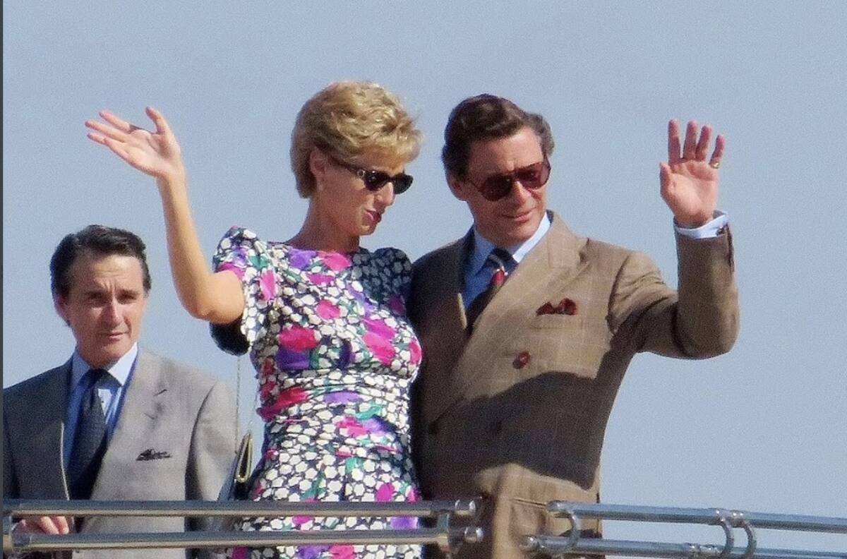 ¡Impactante parecido! Salen nuevas fotos de Elizabeth Debicki como la princesa Diana en 'The Crown'
