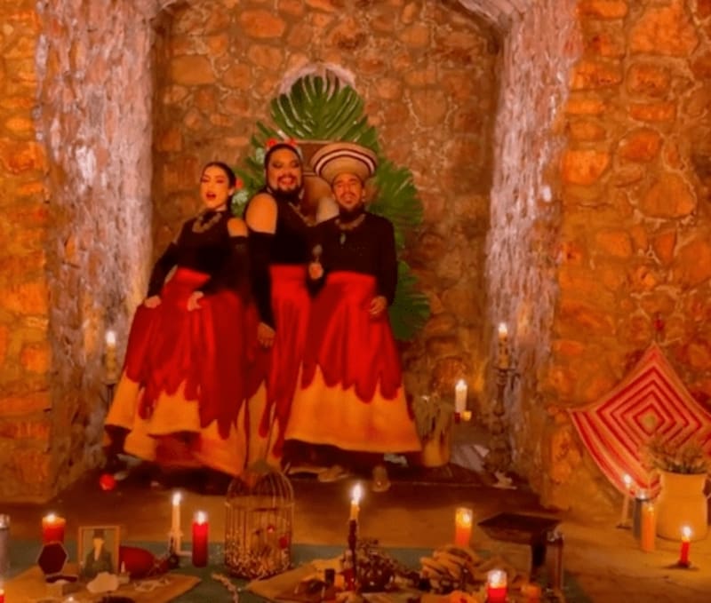 María León habla de su canción "Alquimia" con Rubén Albarrán y La Bruja de Texcoco - Créditos: Instagram María León