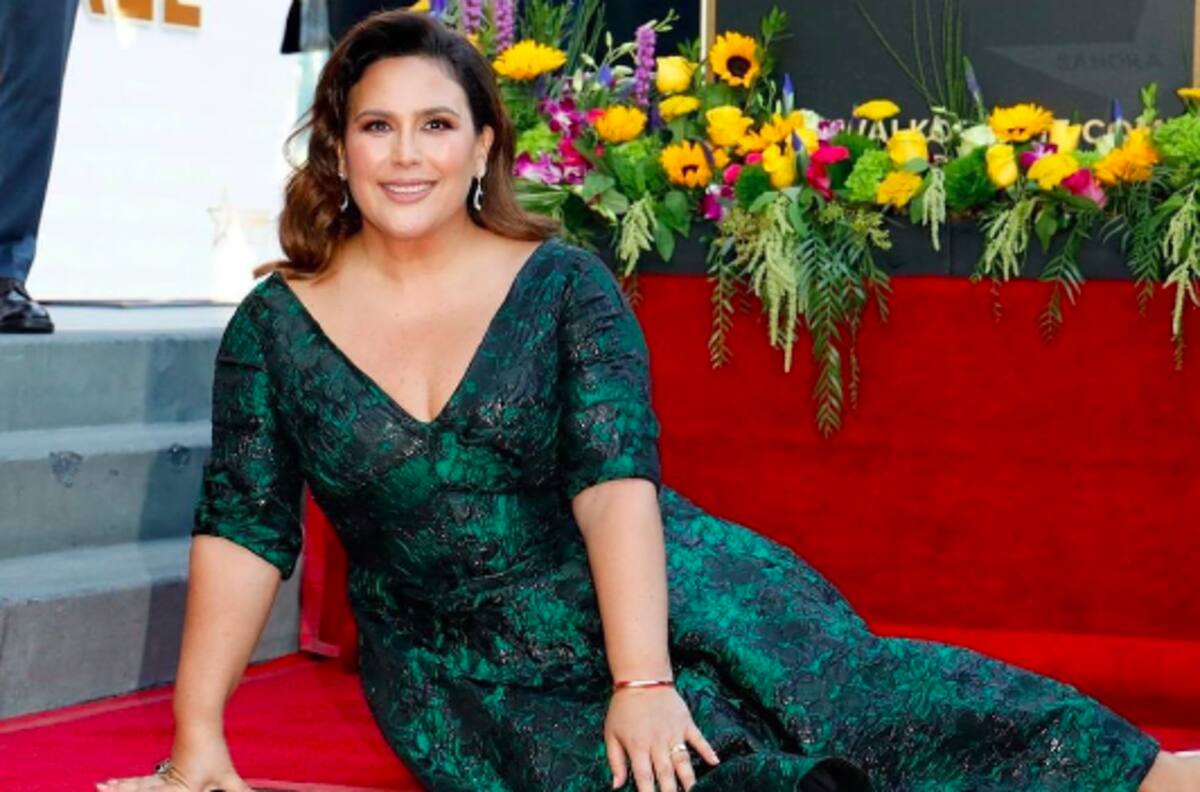 Angélica Vale devela su estrella en el Paseo de la Fama de Hollywood acompañada de celebs latinas
