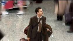 Hombre que inspiró a Tom Hanks y Steven Spielberg para película "The Terminal" muere dramáticamente