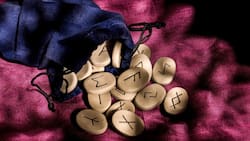 Abre las puertas de la abundancia: Atrae dinero y prosperidad con las runas