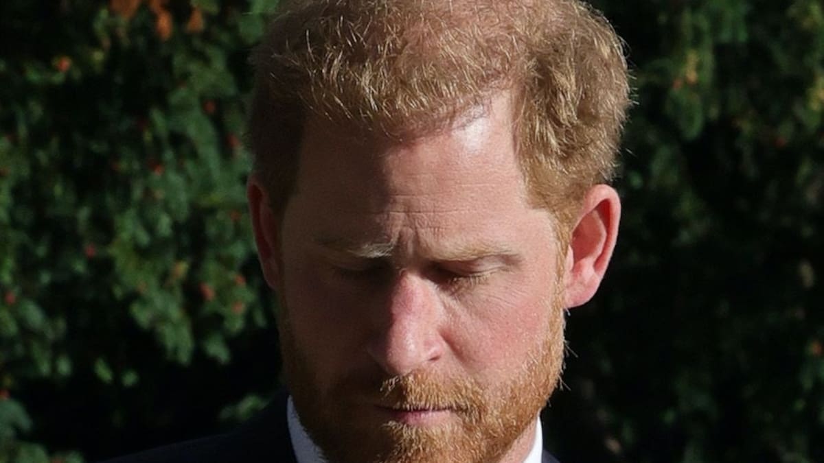El desaire que habría hecho el príncipe Harry a Carlos y William tras la muerte de la reina