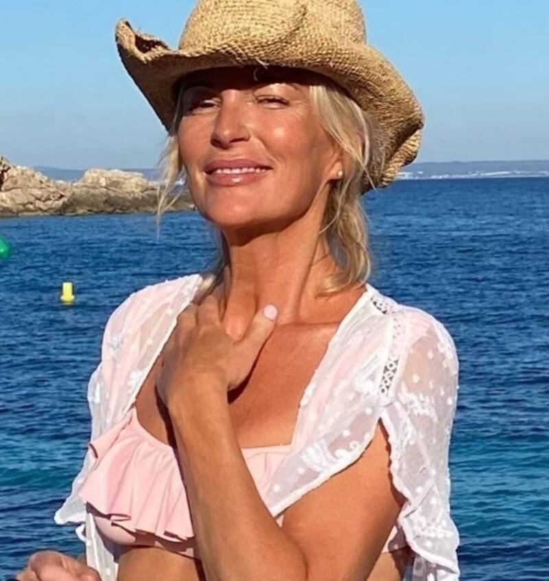 Estrella de reality 13 años mayor que príncipe Harry exhibe prueba que fue amante cuando él tenía 21 - Créditos: Instagram