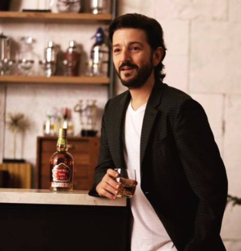 “Es un golpe militar”: Diego Luna se alza contra a AMLO por decreto de la Guardia Nacional - Créditos: Instagram