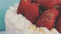 Conoce la receta más fácil del pastel de fresa frío