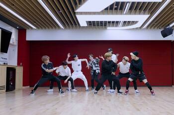 Stray Kids publica nuevo video con la coreografía de 'Thunderous'