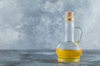 El secreto del vinagre blanco: un repelente natural para insectos en tu hogar