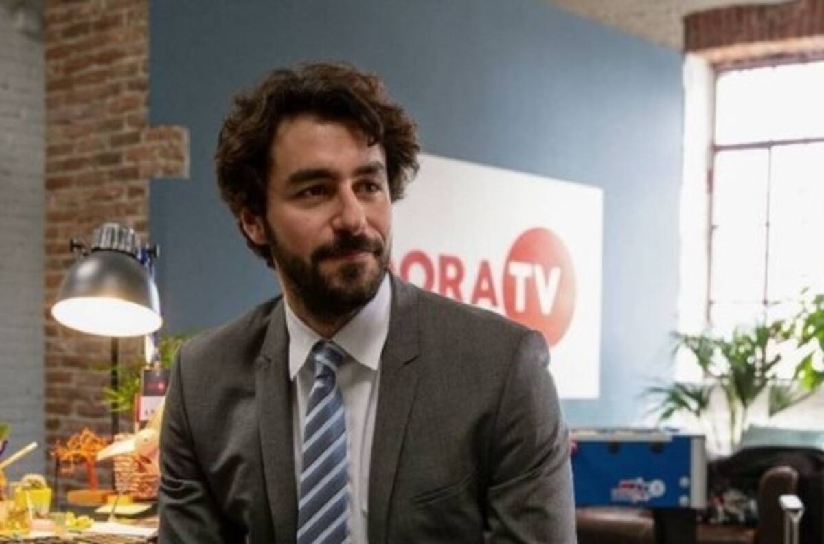 5 grandes razones para ver 'Guía astrológica para corazones rotos'