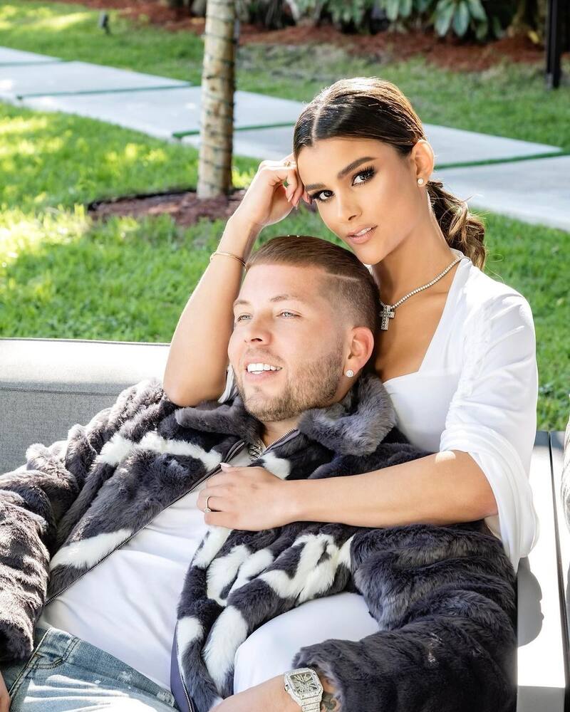 Clarissa Molina y Vicente Saavedra posponen su boda Clarissa Molina y Vicente Saavedra posponen su boda - Créditos: Instagram