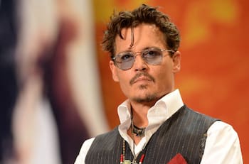 Johnny Depp pinta y vende retratos de actores y cantantes por miles de dólares