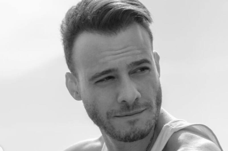 Kerem Bürsin inició su trabajo en una nueva serie que por ahora se titulará "Mi amanecer".