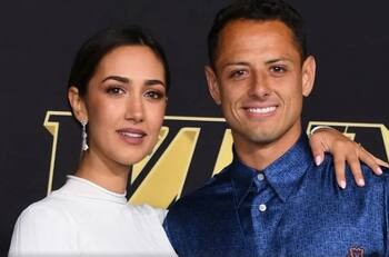 En medio de la polémica con sus hijos, "Chicharito" Hernández celebra importante fecha con su novia