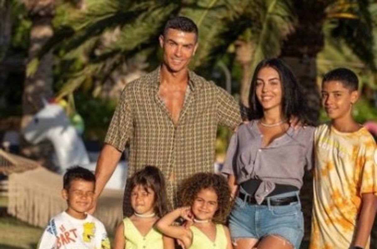 Georgina Rodríguez brilla por sí sola pero no olvida triste presente de Cristiano Ronaldo