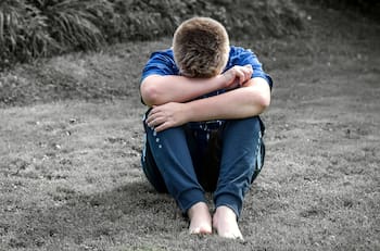 ¿Te traicionaron? Cómo enfrenta la decepción cada signo del zodíaco