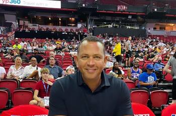 Alex Rodriguez vuelve a intentarlo en el amor con una influencer fitness