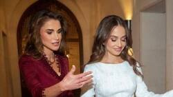 Reina Rania de Jordania y su hija, la princesa Iman, brillan en su despedida de soltera