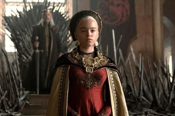 Protagonista de 'House of the Dragon' se hace viral por estar "pasada de copas"