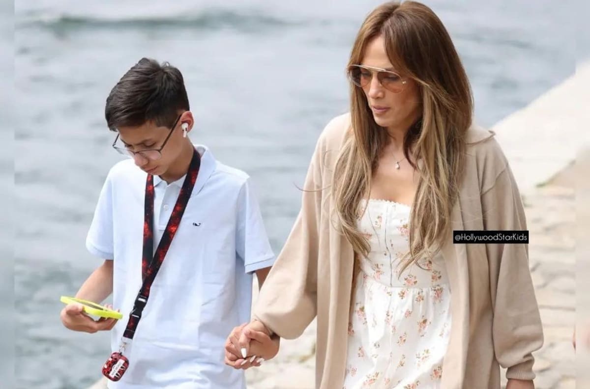 Max, hijo de JLo y Marc Anthony, reaparece en público y alarma por su extrema delgadez