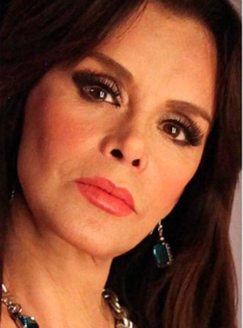 Lucía Méndez impacta como drag queen - Créditos: TWITTER