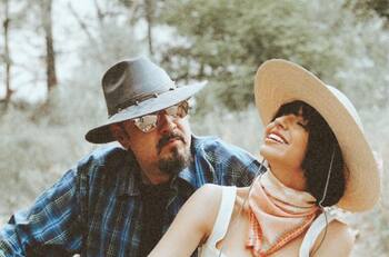 Pepe Aguilar le da la espalda a Ángela Aguilar en el caso con Gussy Lau