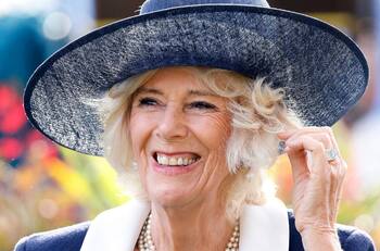 La reina Camila perderá 500 mil dólares al año