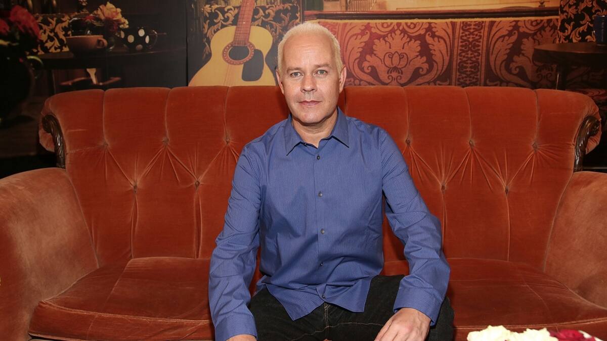"Te extrañaremos", dicen estrellas de 'Friends' y rinden homenaje a James Michael Tyler