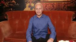 "Te extrañaremos", dicen estrellas de 'Friends' y rinden homenaje a James Michael Tyler