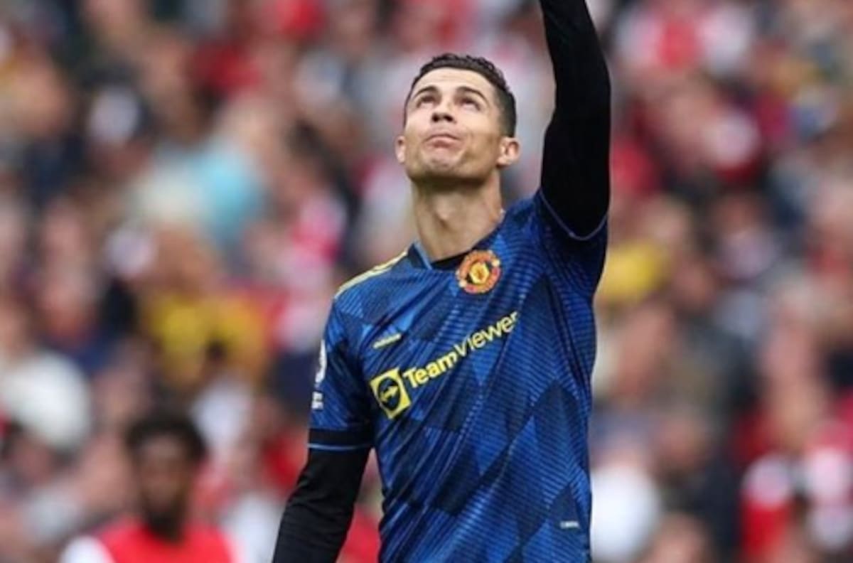 Cristiano Ronaldo estremece a sus seguidores con tierna imagen de su bebé recién nacida