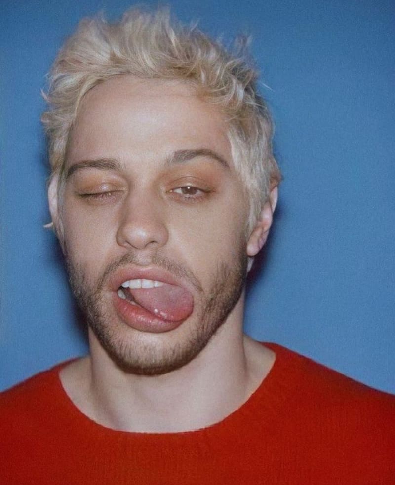 Las Kardashians le dan la bienvenida a Pete Davidson - Créditos: Instagram