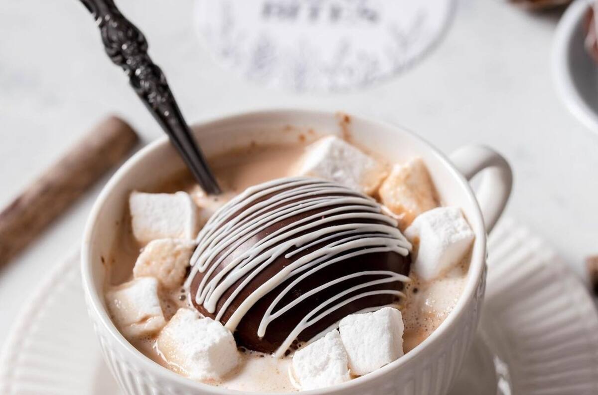 Cómo hacer estas bombas de chocolate de manera muy fácil para Navidad