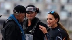 Kate Middleton no pasa inadvertida con su ceñido traje de neoprén en regata benéfica