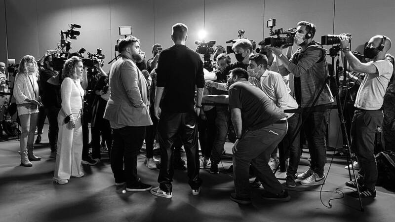 Gerard Piqué publicó una nueva foto al lado de su novia, Clara Chía - Créditos: Instagram