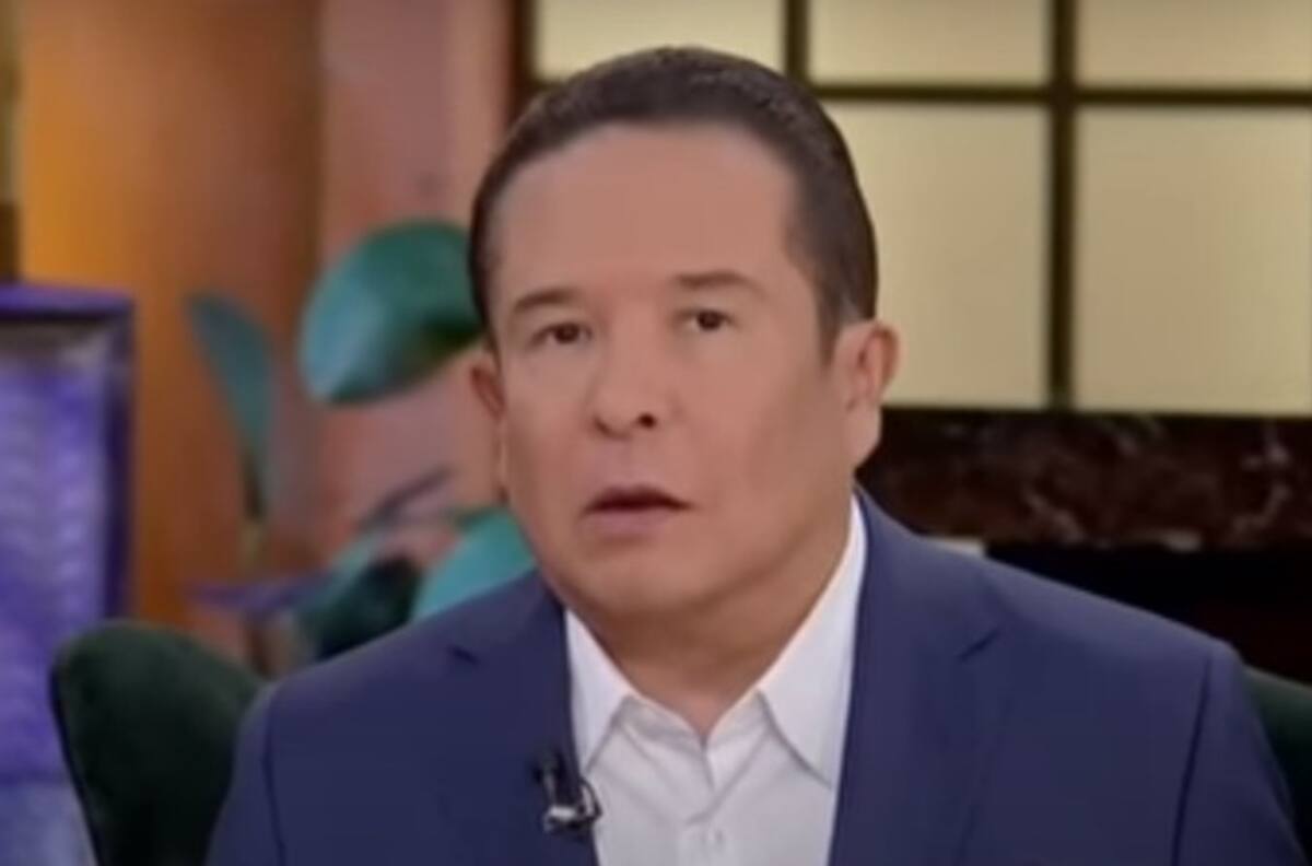 Gustavo Adolfo Infante sufre las consecuencias de criticar la obra en la que actúa Silvia Pinal