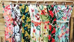 Estas famosas ya están en mood primaveral con sus coloridos vestidos