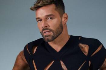 Ricky Martin enfrenta nuevamente graves acusaciones en su contra