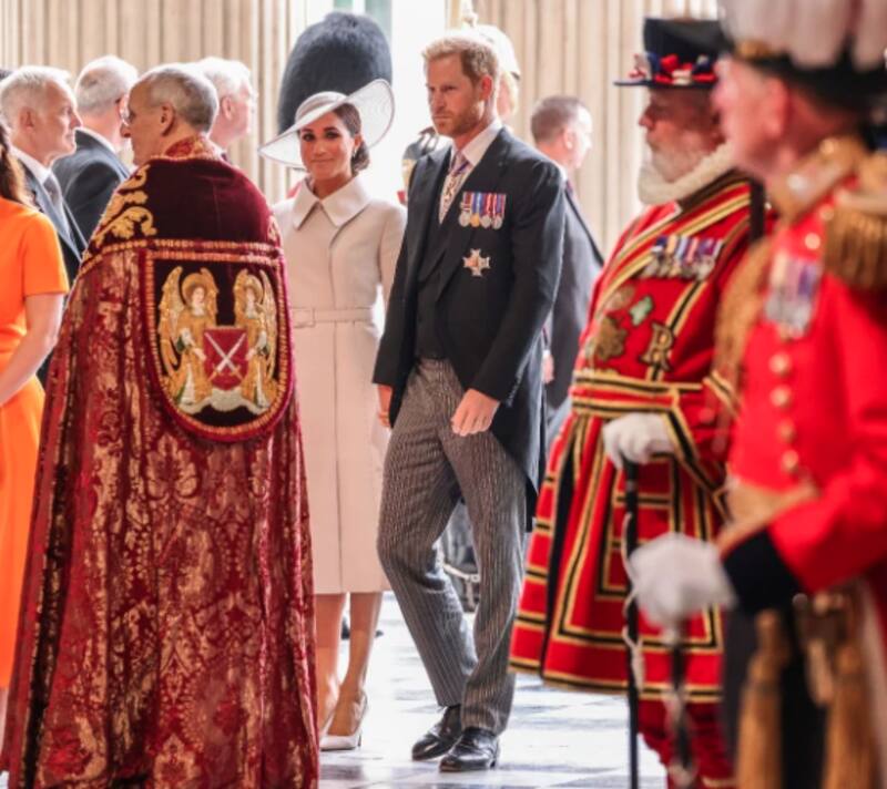 Los Sussex se fueron desde la Catedra de Saint Paul directo a su residencia. - Créditos: Revista Quien