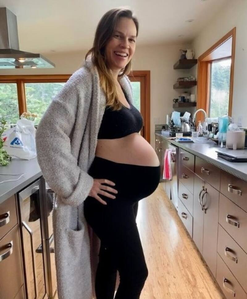 Hilary Swank fue madre: la ganadora del Óscar publica la primera foto con sus gemelos La actriz fue madre de gemelos hace unos días - Créditos: Instagram